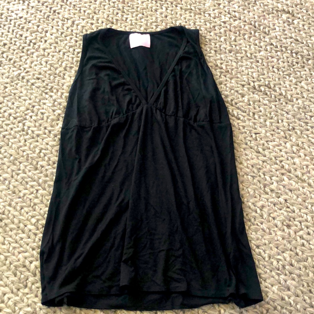 Black Sleeveless Top
